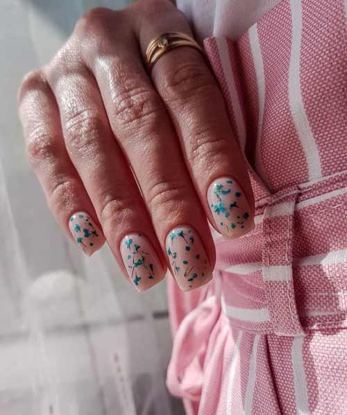 Бежевые ногти дизайн сухоцветы
