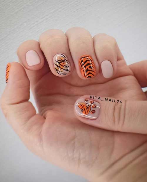 Тигровый принт на ногтях