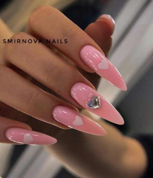 Розовые длинные ногти