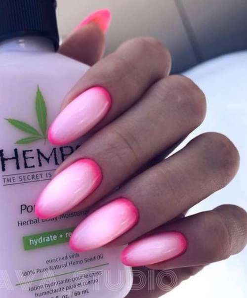 Ярко-розовые ногти дизайн
