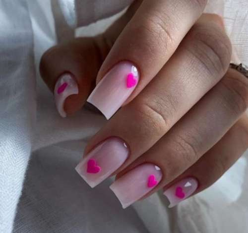 Ярко-розовые рисунки на ногтях
