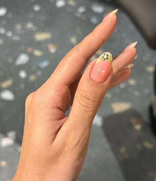Френч свадебный маникюр миндалевидная форма ногтей