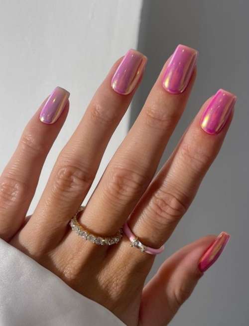 Дизайн розовых ногтей