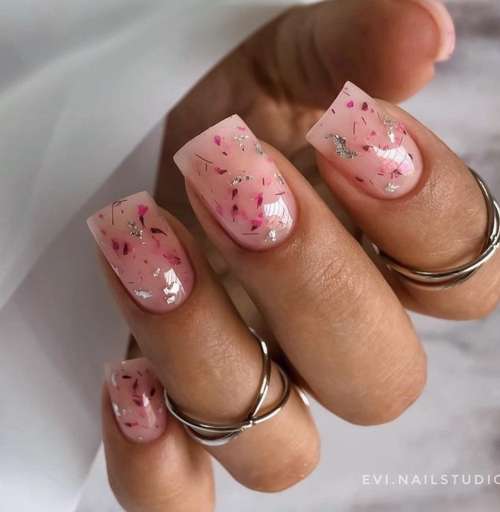 Маникюр сухие цветочки на ногтях