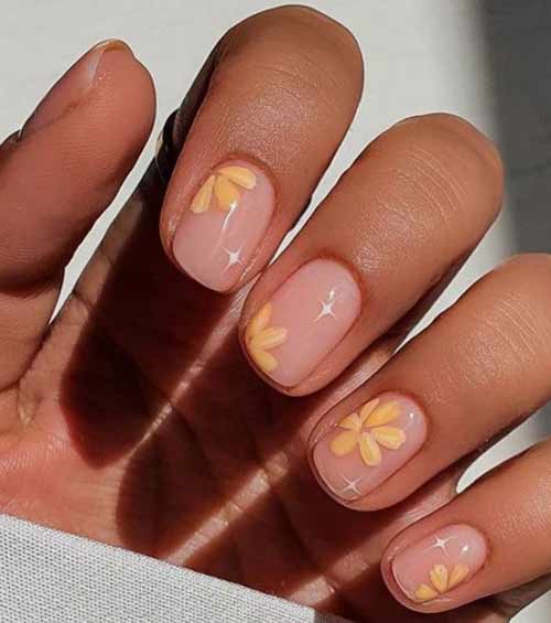 Желтые цветочки на ногтях
